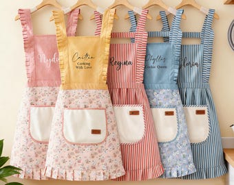 Personalized Aprons,Custom Floral/Stripes Apron,Striped Apron With Pocket,Embroidered Kitchen Apron,Chef Baking Apron,Mom To be Wear Apron