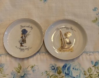 2 VTG 1970's Holly Hobbie Collector Plates 3 3/4 " Put On A Happy Face