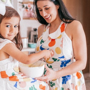 Women&#39;s Retro Apron White Fruits Print