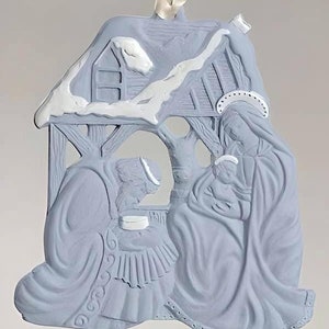 Wedgwood Christmas Ornament Nativity Manger Jasperware  Blue Original Box Retired Wedgwood