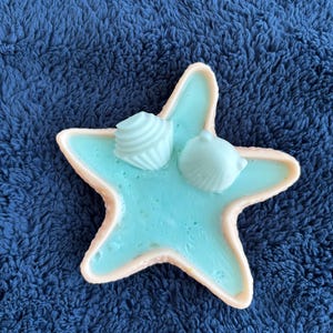 Handmade Natural Scented Soap | Starfish Soap with Seashells | Ocean-Themed Bathroom Decor | Beach Party Favor | Gift Idea