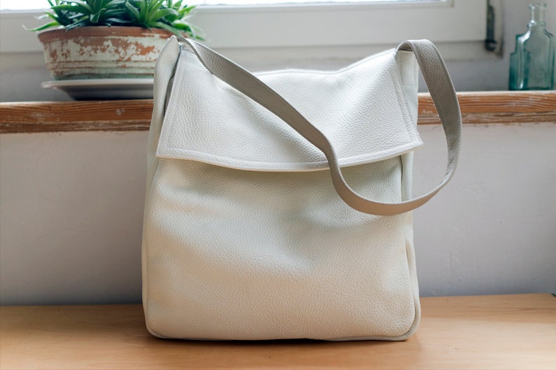 FOKS FORM Tote Bag 02, Minimal leather tote bag, handbag, shoulder bag, everyday bag, stuctured bag, shoulder bag, white leather bag image 5