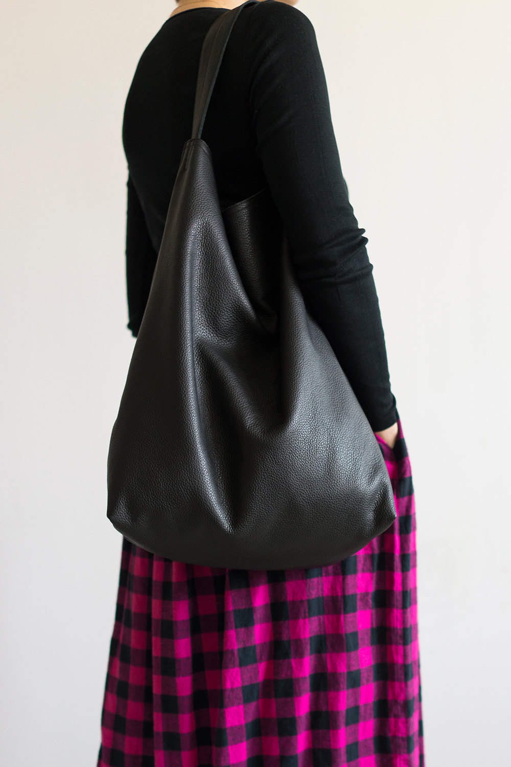 IT MICHAA [イミシャ] Stitched Faux Leather Shoulder Bag IT