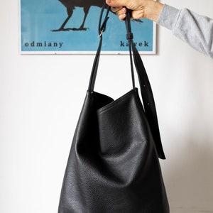 FOKS FORM Bi Bag 08, Minimal leather tote bag, handbag, tote bag, everyday bag,