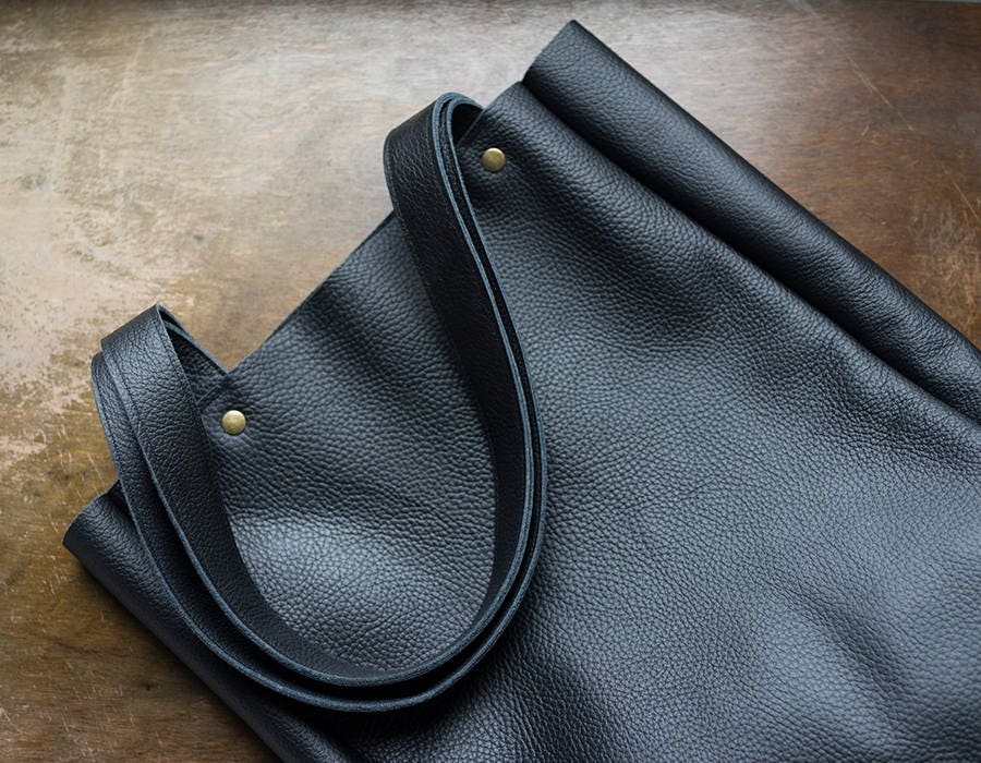 black structured bag