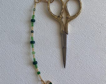 Green Bead Scissors Chain – Gold Wine Charm Clip, Zipper Pull