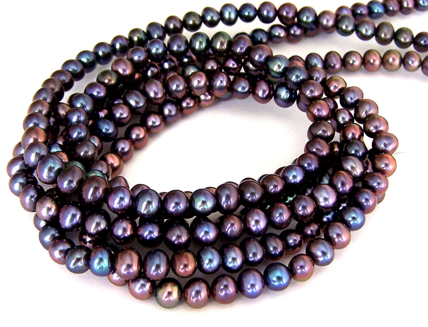 Peacock freshwater pearls 5mm small peacock pearls rainbow Etsy