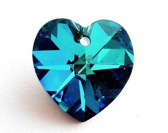 Bermuda Blue 18mm crystal heart pendant, Austrian large electric blue crystal heart, interchangeable with Swarovski, precision-cut, qty 1
