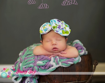 Photo Prop Baby Blanket. Puffy Newborn Photography Prop. 'Marshmallow' PuffPelt Texture Rug