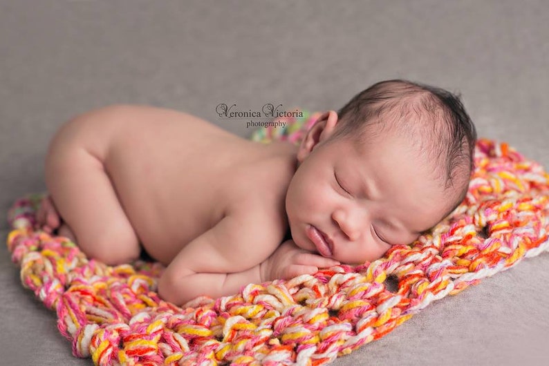 Hand Knit Tiny Blankets Newborn Photo Prop Mini Blanket Baby Mat Photography Prop