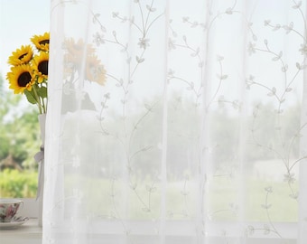 Cortinas blancas transparentes personalizadas con bordado floral (2 paneles)