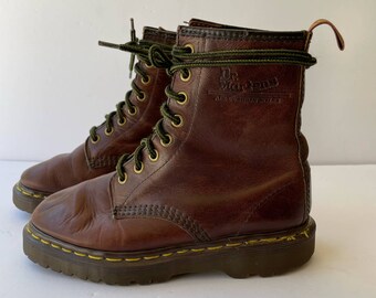 Vintage Doc Martens Boots Oxblood Made in England 5