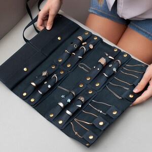Personalized jewelry case, leather travel wrap, necklace and ring organizer, bridesmaid gift, custom leather pouch