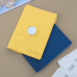 AirTag Leder Passport Etui, Reisebrieftasche mit AirTag Slot, kompakter Passhalter, Lederhülle für Reiseliebhaber, Geschenk für Sie und Ihn