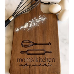 Personalized Charcuterie Board – Custom Engraved Cheese Board – Wedding Gift – Housewarming – Monogram – Anniversary Present
