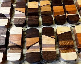 Soporte para teléfono de madera hecho a mano, base de viaje compacta, accesorio de escritorio de madera maciza