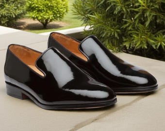Stylowe czarne lakierowane skórzane mokasyny wsuwane buty męskie na imprezę modne buty
