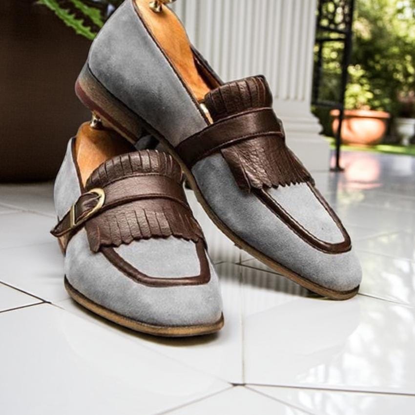 靴 Luca Grossi Tassel Loafers White Fringe Fringe Classic Loafer - Khakis with Tassel (Hand Painted Patina)