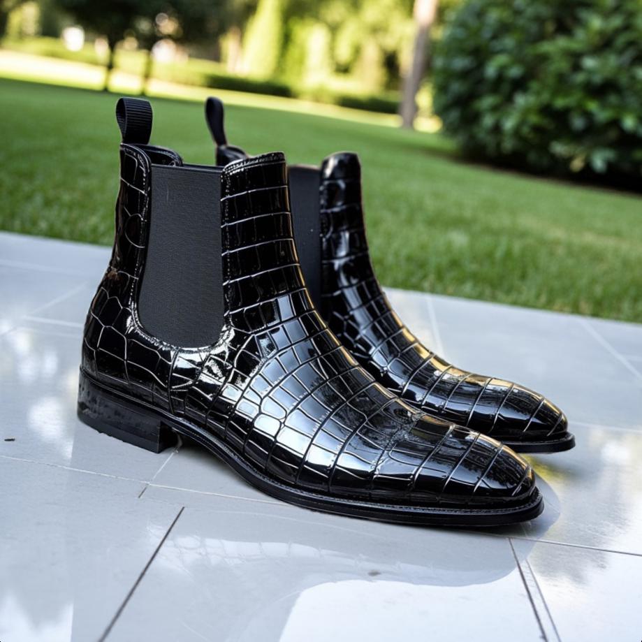 Black Crocodile Texture Chelsea Boots for Men: High Ankle  display picture 2