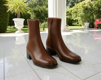 Botas Tabi marrones de piel hechas a mano para mujer - Botines de estilo japonés con puntera dividida