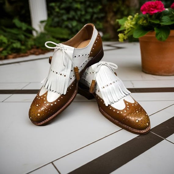 Rare Brown and White Men\'s Leather Brogue Oxfords Shoes Sz 12 Men Brown White Two Tone Oxford Brogue Wingtip Genuine  main image 3