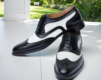 Zapatos brogue Spector de cuero blanco y negro hechos a mano - Zapatos de vestir formales para hombre