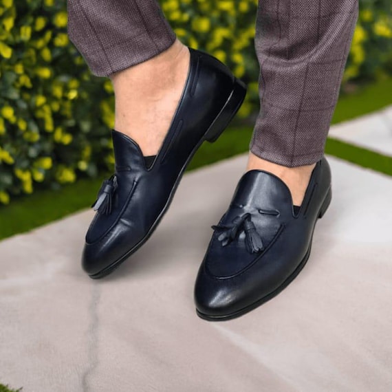 Handmade Navy Leather Tassel Loafers: Men display picture 1