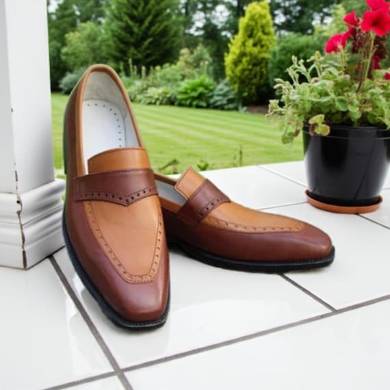 Brown Leather Loafers with Classic Slip-On Design Born | Shoes | Born Brown Leather Loafers With Classic  main image 3