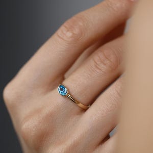14k Gelbgold Oval Ring mit Aquamarin Stein Geburtstagsgeschenk