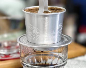 Filtro de café vietnamita con gotero, de aluminio grabado a mano, para café vietnamita