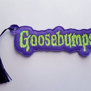 Embroidered Vinyl Bookmark Goosebumps Green