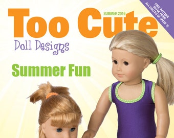 Könnte beinhalten: Ein Magazin-Cover für Too Cute Doll Designs, mit zwei Puppen. Das Magazin-Cover trägt den Titel "Summer Fun" und zeigt den Text "Let Freedom Ring Sweet Dreams".
