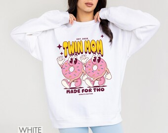 Personalised Twin Mom Sweatshirt Funny Twin Mom Sweater for Mother's Day Gift Twin Mama Shirt Mom of Two Twins Shirt Gift for Twin Mom