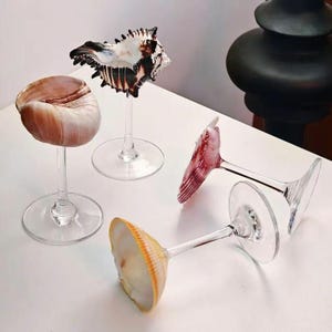 Customize Seashell Wine Glasses, Natural Conch Glass, Party Goblets, Wedding Bridal Bridesmaid Gift,Handmade Seashell Martini Glasses