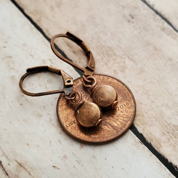 Tiny Copper Disc Earrings, Petite Copper Earrings, Minimal Copper Drop Earrings