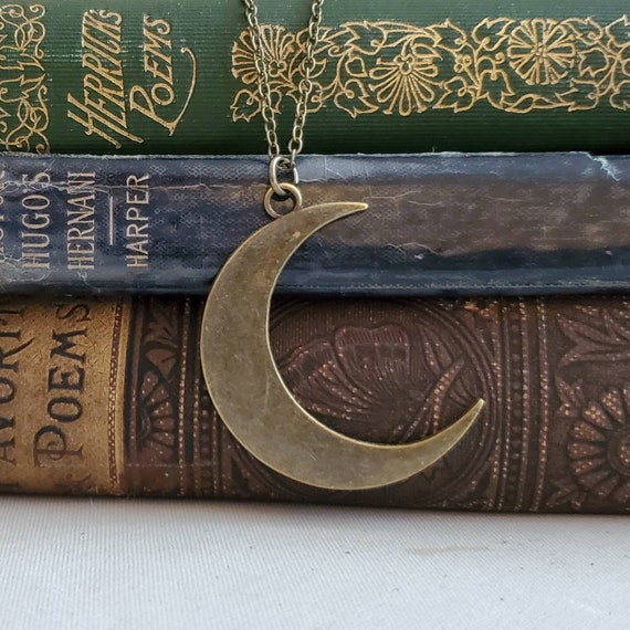 スチームパンクブロンズ三日月ネックレス：ロングボヘミアン