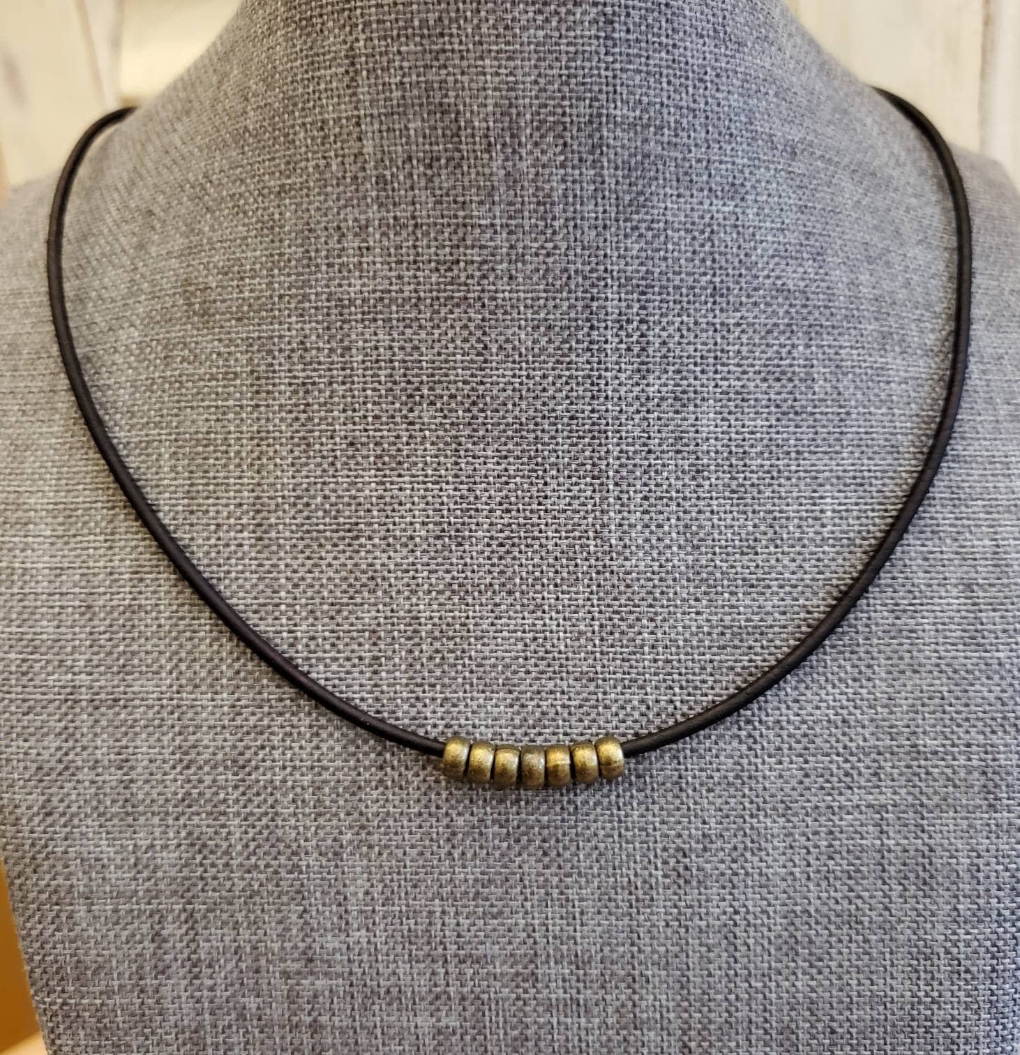 Collana In Pelle Scamosciata Nera Con Perla Galleggiante – Gioiello Minimalista Boho Per Donna E Ragazza, Lunghezza Regolabile