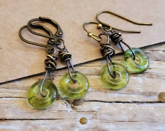 Olivine Green Circle Drop Earrings in Antiqued brass, Olive Green Czech Glass Dangle Earrings, Green Drop Earrings, Antiqued Brass, Willow