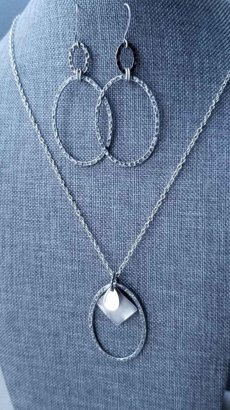 Long Boho Antiqued Silver Minimal Layering Necklace, Steampunk, Minimal Oval Ring Pendant, Silver Chain, Skinny Chain image 6