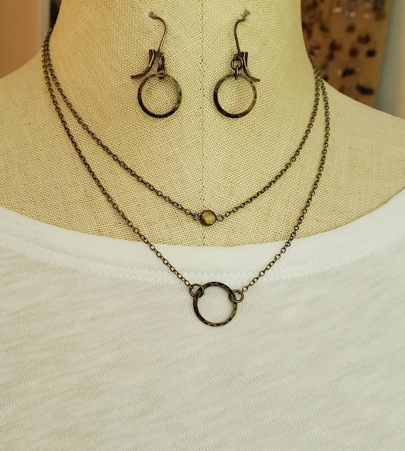 Brass circle hotsell necklace paparazzi
