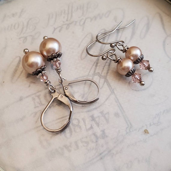 Petite Vintage Pink Pearl Earrings Pale Pink Pearl Earrings Pink