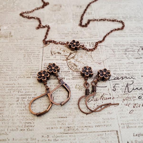 Boho Antiqued Copper Daisy Choker Necklace and Earrings, Petite Copper Daisy Necklace, Small Copper Daisy Earrings, Stacking Necklace