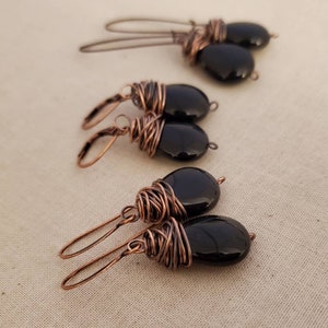 Black Onyx Teardrop Earrings in Antiqued Copper, Black Onyx Earrings, Long Dangle, Leverback, Black Gemstone Earrings, Wire Wrapped