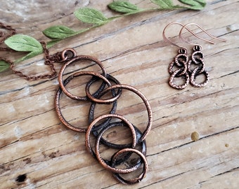 Long Boho Antiqued Copper Overlapping Ring Layering Necklace, Stacked Ring Earrings, Copper Chain Pendant, Layering