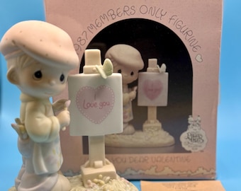 Precious Moments Valentine Figurine | 1986 Enesco Collectors’ Club Exclusive