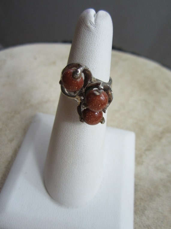 Vintage trio goldstone ring