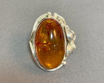 Large oval baltic amber ring