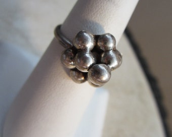 Sterling silver cluster ring