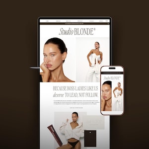 以下が含まれることがあります： Studio BLONDEのウェブサイトを表示するノートパソコンとスマートフォン。画面にはStudio BLONDE、Because boss ladies like us deserve to lead, not followというテキストと、白い服を着た人物の画像、茶色のチューブ製品が表示されています。