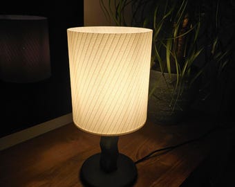 Exklusive Design-Tischlampe – Luxuriöse schwarze Lampe mit Spiralmuster | Moderne Stimmungsbeleuchtung